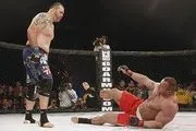 Tim Sylvia dominating against strongman Mariusz Pudzianowski